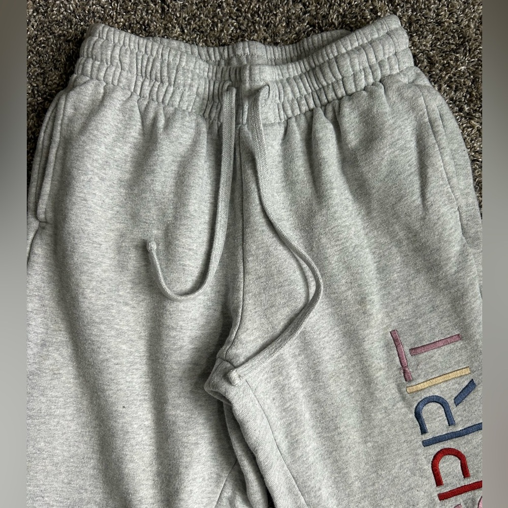 ESPRIT by PACSUN Gray Women’s Joggers /Sweat pants size XS - Picture 3 of 8